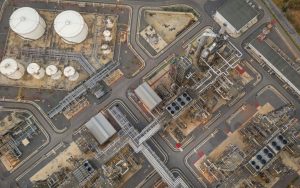 refineries congo freepik image