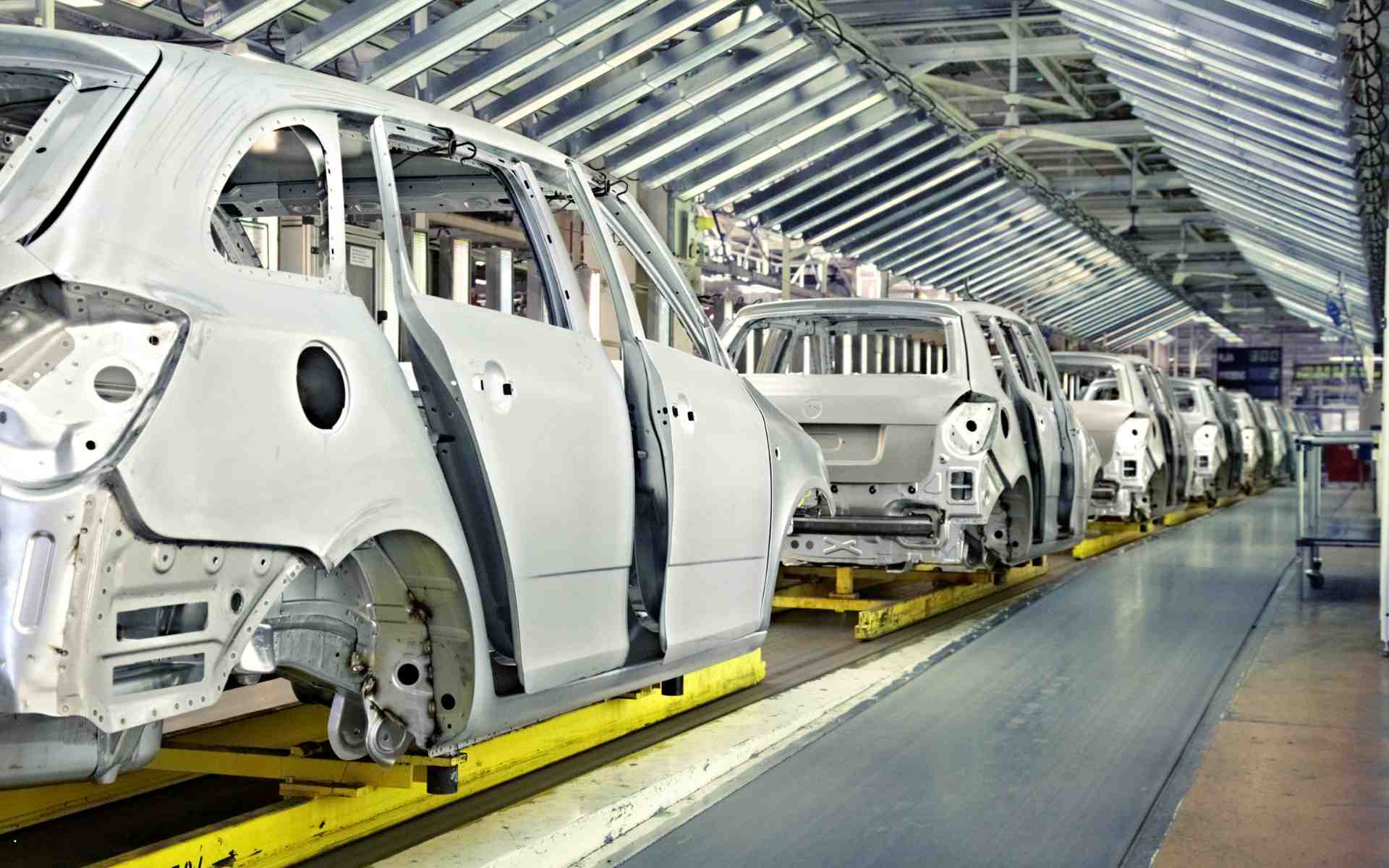 Auto Industry Senegal assembly plant - canva